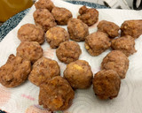 Foto del paso 2 de la receta: Albóndigas trufadas con salsa de carne y setas shiitake