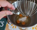 Foto del passaggio 1 della ricetta Torta di mandorle sofficissima senza burro