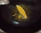 A picture of step 2 of Kadhai Chicken.
