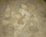 รูปขั้นตอนการทำที่ 5 ของ ต้มข่าไก่ (Thai Chicken Coconut Soup)