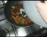 صورة لخطوة 5 من وصفة شيش طاووق على الطاسة من غير فرن وبطعم الفحم 😋😋😋