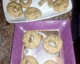 A picture of step 3 of Bread donuts.
