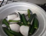 A picture of step 2 of Smoky flavour tomato chutney.