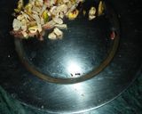 A picture of step 2 of CashewMavaMadak.