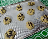 Foto del paso 6 de la receta: Súper cookies con chips de chocolate