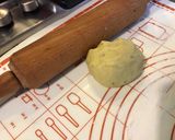 Une image de l'étape 1 de Flans ricotta et noix crème de moutarde (pâte sablée maison aux kiwis).