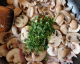 Foto del paso 4 de la receta: Champiñones al vino blanco