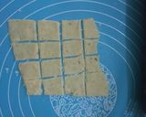 Foto langkah ke 3 dari resep Keripik bawang.