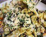 Foto del paso 9 de la receta: Farfalle Con Espinacas y Atún a la Crema