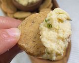 Foto del paso 1 de la receta: Crackers veganas y sin TACC de oliva y albahaca