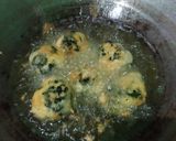 Foto langkah ke 4 dari resep Bola-Bola Dasi (Daun Singkong).