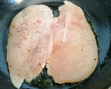 Foto del paso 1 de la receta: Ensalada de pollo con melón y queso de cabra