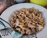 Foto del paso 1 de la receta: Risotto de boletus y pechuga de pollo