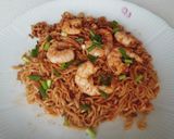 รูปขั้นตอนการทำที่ 4 ของ มาม่าทรงเครื่อง​ไข่ดาว