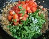 A picture of step 4 of Soya Chunks Curry.