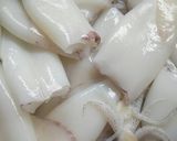 Foto langkah ke 1 dari resep Cumi Pedas Kuah Kare.