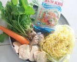 Hình bước làm 2 của món Bún gạo xào chay