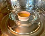 Foto del passaggio 4 della ricetta Crème Caramel al Microonde