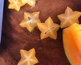 Foto del paso 1 de la receta: Ensalada de lechuga con fruto estrella