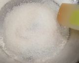 A picture of step 1 of Almond crunch.