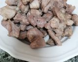 Foto del paso 1 de la receta: Compuesto magro de cabeza de cerdo