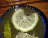 A picture of step 4 of Lemon water🍋.