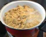 Une image de l'étape 5 de Raviolis ricotta et pancetta.