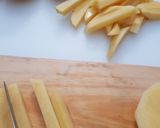 Foto langkah ke 1 dari resep Kentang Goreng (French Fries) Renyah ala KFC.