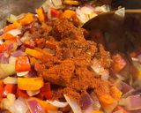 Foto del paso 5 de la receta: Kraken en su salsa(Cazuela simple de mariscos)
