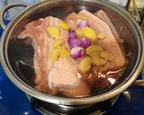 Hình bước làm 1 của món Thịt chiên nước mắm