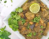 A picture of step 12 of Chicken hara masala.
