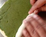સ્પીનર પાલક મઠરી (Spinach Palak Mathari Recipe In Gujarati) રેસીપી સ્ટેપ3ફોટો