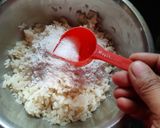 A picture of step 2 of Chawal ka fara (famous chhattisgadhi dish).