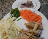 Foto del paso 1 de la receta: Salteado de verduras con chipirones