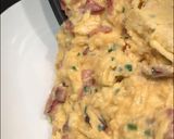 Foto del paso 3 de la receta: Revuelto de jamón y queso cheddar