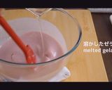 A picture of step 5 of Strawberry Yoghurt Mousse and Berry Sauce.