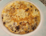 Foto del paso 3 de la receta: Tortilla de aprovechamiento de morcilla de cebolla y alubias