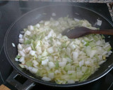 Foto del paso 1 de la receta: Tortilla de merluza