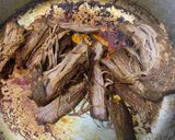 A picture of step 3 of Pulled beef sandwich.