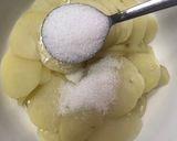 Hình bước làm 3 của món Bánh khoai tây phô mai Hàn Quốc