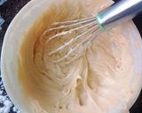A picture of step 2 of Vanilla cupcakes.