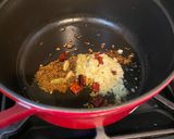 A picture of step 5 of Rich and creamy butter chicken curry.