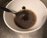 Une image de l'étape 1 de Sauce salade à la moutarde douce,tapenade noire et melfor.