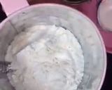 Hình bước làm 1 của món Bánh bông lan hấp nồi cơm điện