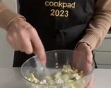 A picture of step 2 of Avocado Egg Salad Toast.