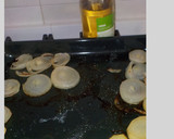 Foto del paso 13 de la receta: Rape con guarnición de patata y cebolla al horno
