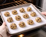 Foto del paso 6 de la receta: Galletas de chispas de chocolate 🍪