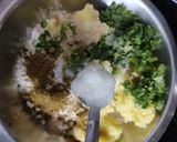 A picture of step 2 of Aloo roti.