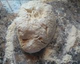 Foto del paso 2 de la receta: Pancitos a la sartén, fácil y económico!!