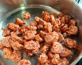 Foto del paso 1 de la receta: Guiso de longanizas (o chorizo)
